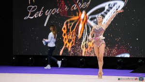 sr q raffaeli sofia ita sfe08530 copia simone ferraro ph